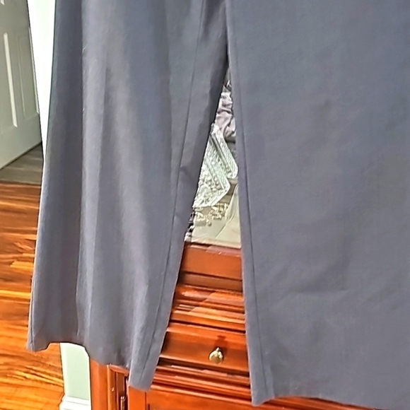 Alfani Dress Slacks Wide legs Grey size 4 - Picture 3 of 9